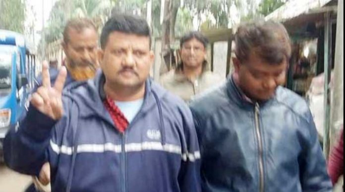 বন্দরে নাশকতার পরিকল্পনার অভিযোগে আটক ২