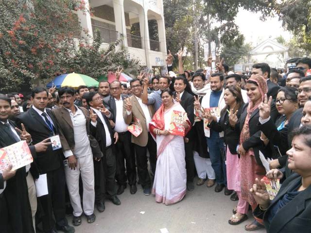 জুয়েল-মোহসিন পরিষদের জন্য ভোট চাইলেন আওয়ামালীগের নেতৃবৃন্দ