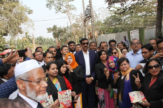 আওয়ামীলীগ পন্থী আইনজীবীদের জন্য ভোট চাইলেন এমপি শামীম ওসমান