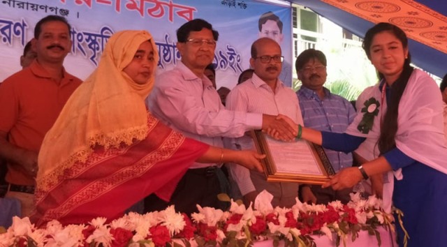 দেশের মানুষের কল্যাণে কাজ করতে সবাইকে এগিয়ে আসতে হবে-বস্ত্র ও পাট মন্ত্রী গাজী