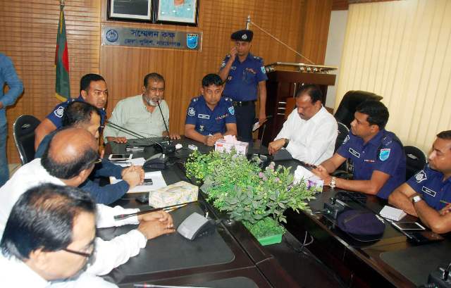 যত গর্জে তত বর্ষে না – সেলিম ওসমান, বরফ নেই বললেন এসপি