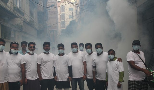 অয়ন ওসমানের নিজ উদ্যোগে মাস ব্যাপী মশক নিধন কর্মসূচির আয়োজন