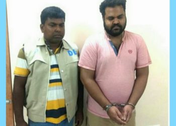 ডিবির হাতে ভিকি গ্রেফতার