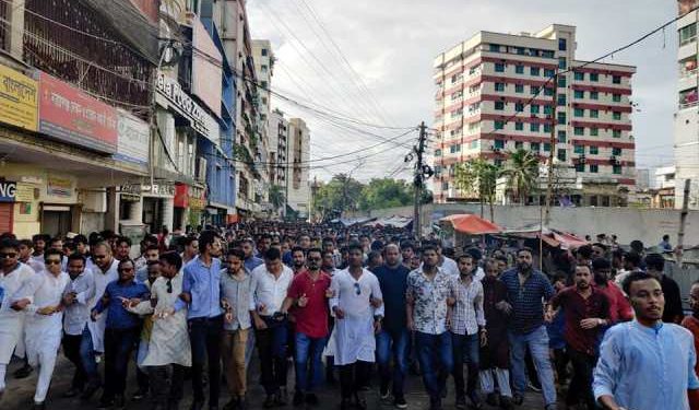 জনসভায় অয়ন ওসমানের নির্দেশনায় ছাত্রলীগের বিশাল শো ডাউন