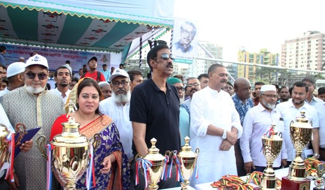 আমার রাজনৈতিক জীবন খেলাধূলা দিয়ে শুরু হয়েছে-শামীম ওসমান