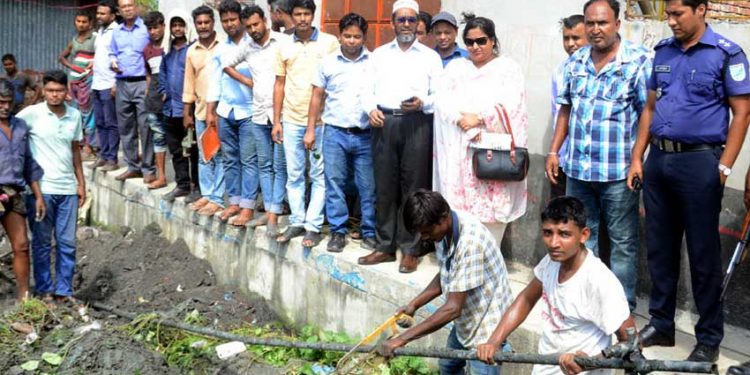 সিদ্ধিরগঞ্জে অবৈধ গ্যাস সংযোগ বিচ্ছিন্ন করলো নাসিক