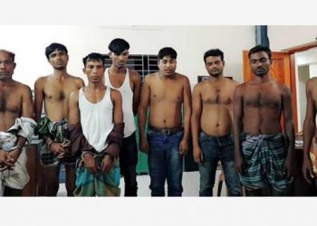 সিদ্ধিরগঞ্জে ৮ ডাকাত আটক