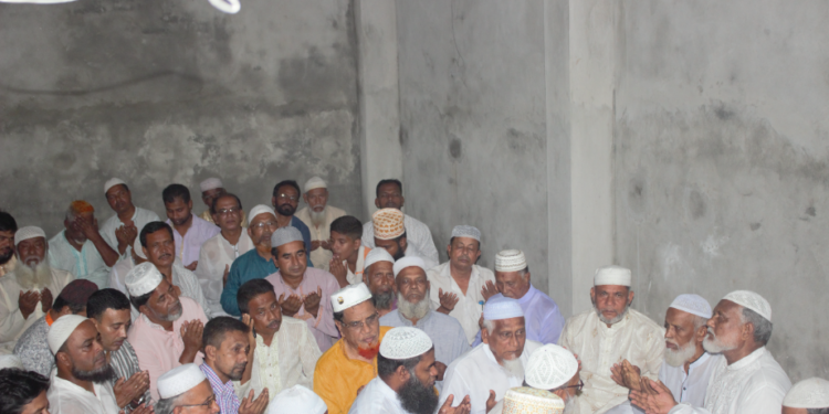 শ্রদ্ধা ও ভালোবাসায় মেছেরকে স্মরণ করলো কুতুবপুরবাসী