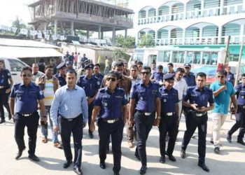 রুপগঞ্জে ইউপি নির্বাচনের শান্তি শৃঙ্খলা বজায় রাখতে মাঠে এসপি হারুন