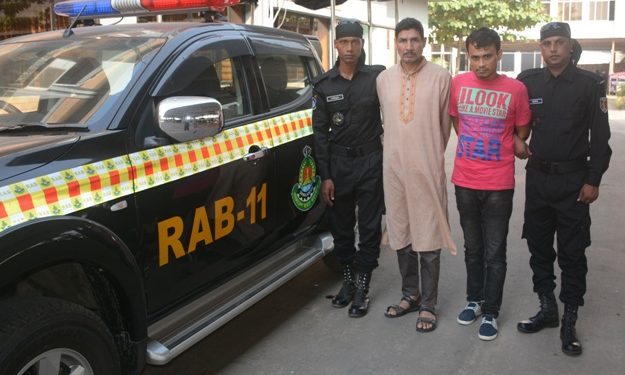 সোনারগায়ে বিপুল পরিমান মাদক সহ আটক ২