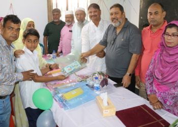 মুসলিমনগর সরকারী প্রাঃ বিদ্যালয়ের শিক্ষার্থীদের সংবর্ধনা ও দোয়া