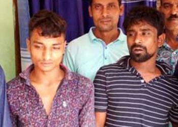 রুপগঞ্জে দুই গনধর্ষনকারী গ্রেফতার