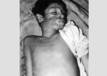 ৯০ এর স্বৈরাচার বিরোধী আন্দোলনে শহীদ রবিউল দিবস ১ ডিসেম্বর