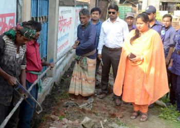 সিদ্ধিরগঞ্জে মশার কয়েল কারখানার অবৈধ গ্যাস সংযোগ বিচ্ছিন্ন