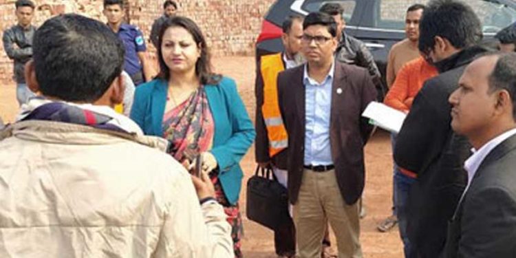 রুপগঞ্জে চার ইটভাটা চার লাখ জড়িমানা