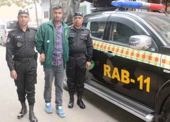 সিদ্ধিরগঞ্জে দুই বোনকে ধর্ষণ চেষ্টার অভিযোগে ভূয়া সেনা সদস্য গ্রেফতার