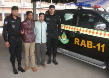 মাদক সহ ভুয়া সংসদ সদস্য আটক