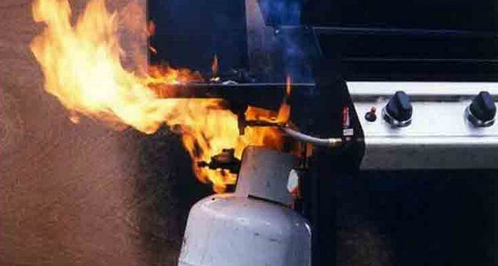 সিদ্ধিরগঞ্জে গ্যাসের বিস্ফোরণে দগ্ধ ৩