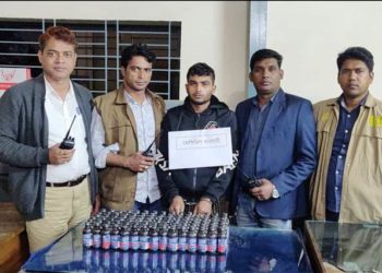 ফতুল্লায় ডিবির অভিযানে ৯০ বোতল ফেন্সিডিল সহ সাইদুল গ্রেফতার