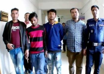 ফতুল্লায় ১৪ বছরের কিশোরী গনধর্ষনের ঘটনায় দুই ধর্ষক গ্রেফতার