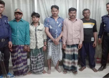 আড়াইহাজারে চার ব্যক্তিকে ভ্রাম্যমাণ আদালতে কারাদণ্ড