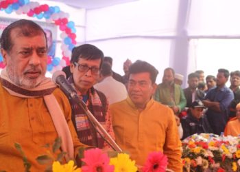 সেলিম ওসমান নয় শেখ হাসিনাকে ক্ষমতায় রাখুন