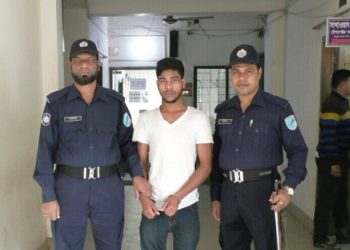 ফতুল্লায় ৪র্থ শ্রেণির ছাত্রীকে ধর্ষণের অভিযোগে গ্রেফতার-১