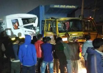 সোনারগায়ে সড়ক দূর্ঘটনায় নিহত ১ ও আহত ৩