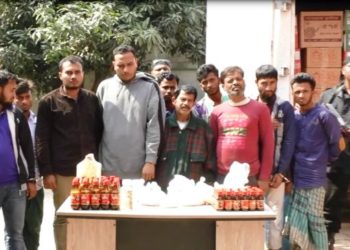 যৌন উত্তেজক শরবত উৎপাদনের দায়ে কালাম পন্থী ছাত্রলীগ নেতা সহ গ্রেফতার ১২