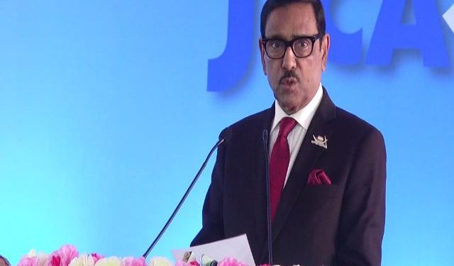 সরকারকে নিয়ে ড. কামাল হোসেনের উক্তি গণতান্ত্রিক নয়, এটা রাস্তার ভাষা-ওবায়দুল কাদের