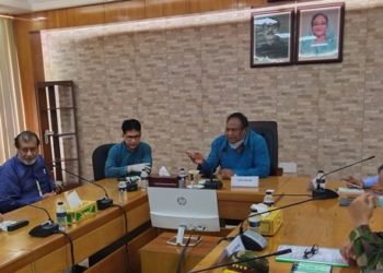 করোনা পরিস্থিতি মোকাবেলায় পোশাক শিল্পে ৫ হাজার কোটি টাকা অনুদান নয় স্বল্প সুদে ঝণ