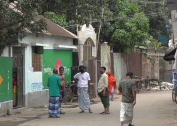 নারায়ণগঞ্জে করোনায় মৃত নারীর সংস্পর্শে আসা ১৮ জন কোয়ারেন্টাইনে
