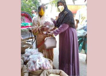 অসুস্থ হয়েও আত্মমানবতার সেবায় সুলতান আহমেদ মেমোরিয়াল ফাউন্ডেশনের চেয়ারম্যান রেহেনা