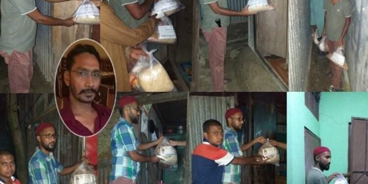 জাকির খানের উদ্যোগে যুব দল নেতা দেলোয়ার শাহ্’র ঈদ সামগ্রী বিতরন