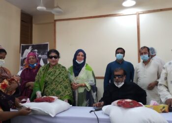 ১৫ হাজার পরিবারকে খাদ্য সামগ্রী দিলেন এমপি সেলিম ওসমান দম্পতি