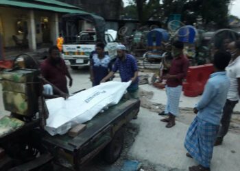 কাঁচপুরে নাসিকের এ্যান্বুলেন্স নিয়ন্ত্রন হারিয়ে অটো চালক নিহত