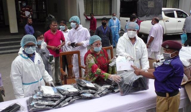 এই করোনা পরিস্থিতিতে প্রধানমন্ত্রী কাউকে ভোলেনি-ইউএনও নাহিদা বারিক