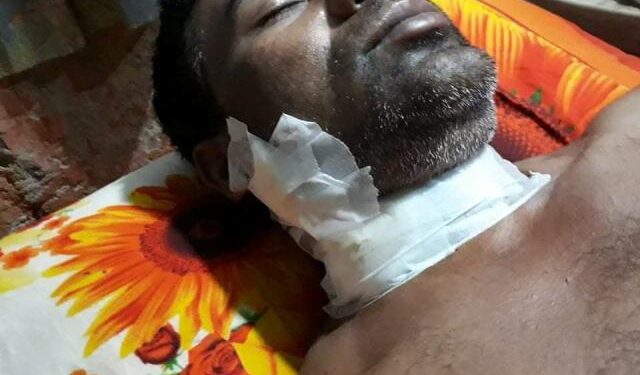 আড়াইহাজারে জুয়া খেলায় বাঁধা দেওয়ায় যুবলীগ নেতাকে কুপালো তরুণলীগের সভাপতি