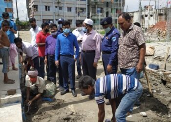 সিদ্ধিরগঞ্জে ভ্রাম্যমান আদালতে ১০ টি অবৈধ গ্যাস সংযোগ বিচ্ছিন্ন