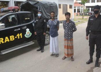 সিদ্ধিরগঞ্জে সংঘবদ্ধ গাড়ি চোরচক্রের ২ সদস্য গ্রেফতার