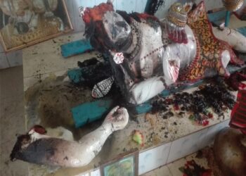 আড়াইহাজারে শ্মশানকালি মন্দিরে অগ্নি সংযোগ ও ভাংচুড়