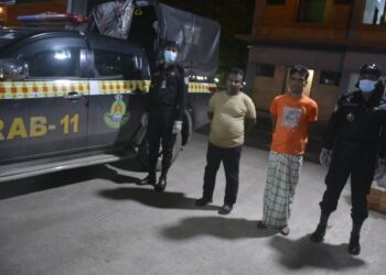 বন্দরে র‌্যাব-১১’র হাতে দুই মাদক ব্যবসায়ী গ্রেফতার