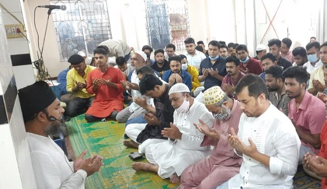 অয়ন ওসমানের পক্ষে জেলা ও মহানগর ছাত্রলীগের প্রধানমন্ত্রীর জন্মদিন পালন