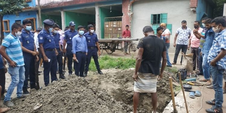 সৈয়দপুরে ভ্রাম্যমান আদালতে অবৈধ গ্যাস সংযোগ বিচ্ছিন্ন