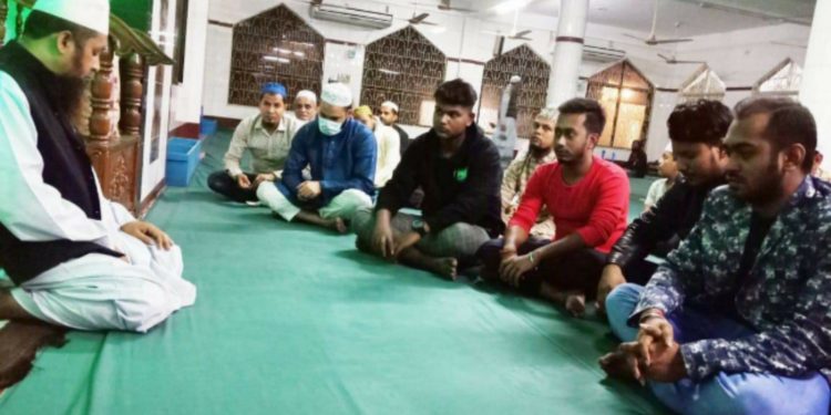 টিপু সুলতানের জন্মদিনে ফতুল্লা থানা ছাত্রলীগ নেতা ক্লিন্টন ও আকাশের দোয়া