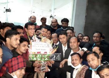 অয়ন ওসমান’র পক্ষে বিজয়ী আওয়ামীলীগ পন্থী আইনজীবীদের শুভেচ্ছা জানালেন ছাত্রলীগ