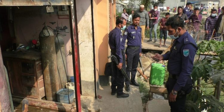 ফতুল্লায় গ্যাস সিলিন্ডার বিস্ফোরণে নিহত ১