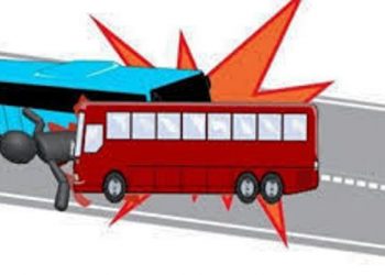 সোনারগায়ে বাসের ধাক্কায় প্রান গেল এক নারীর