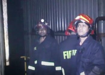 বন্দরে পারটেক্স গ্রুপের কারখানার আগুন নিয়ন্ত্রনে