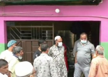 খাদ্য ভেজেল করায় সুগন্ধা বেকারি ও ফাস্টফুডকে ২ লাখ টাকা জরিমানা